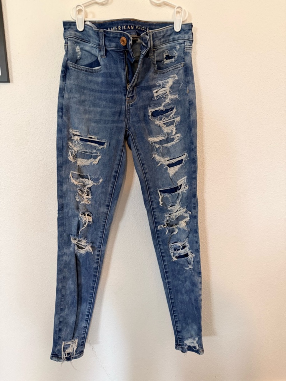 American Eagle Outfitters Distressed Skinny Jeans - Blue Wash